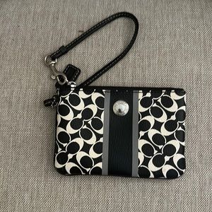 Small Coach Wristlet